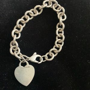 Tiffany “return to Tiffany “ bracelet